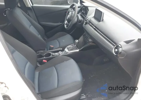 2018 Toyota Yaris Ia из США, поврежденный, VIN 3MYDLBYV5JY304177